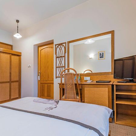 Hotel Nosalowy Dwor Закопане Екстер'єр фото