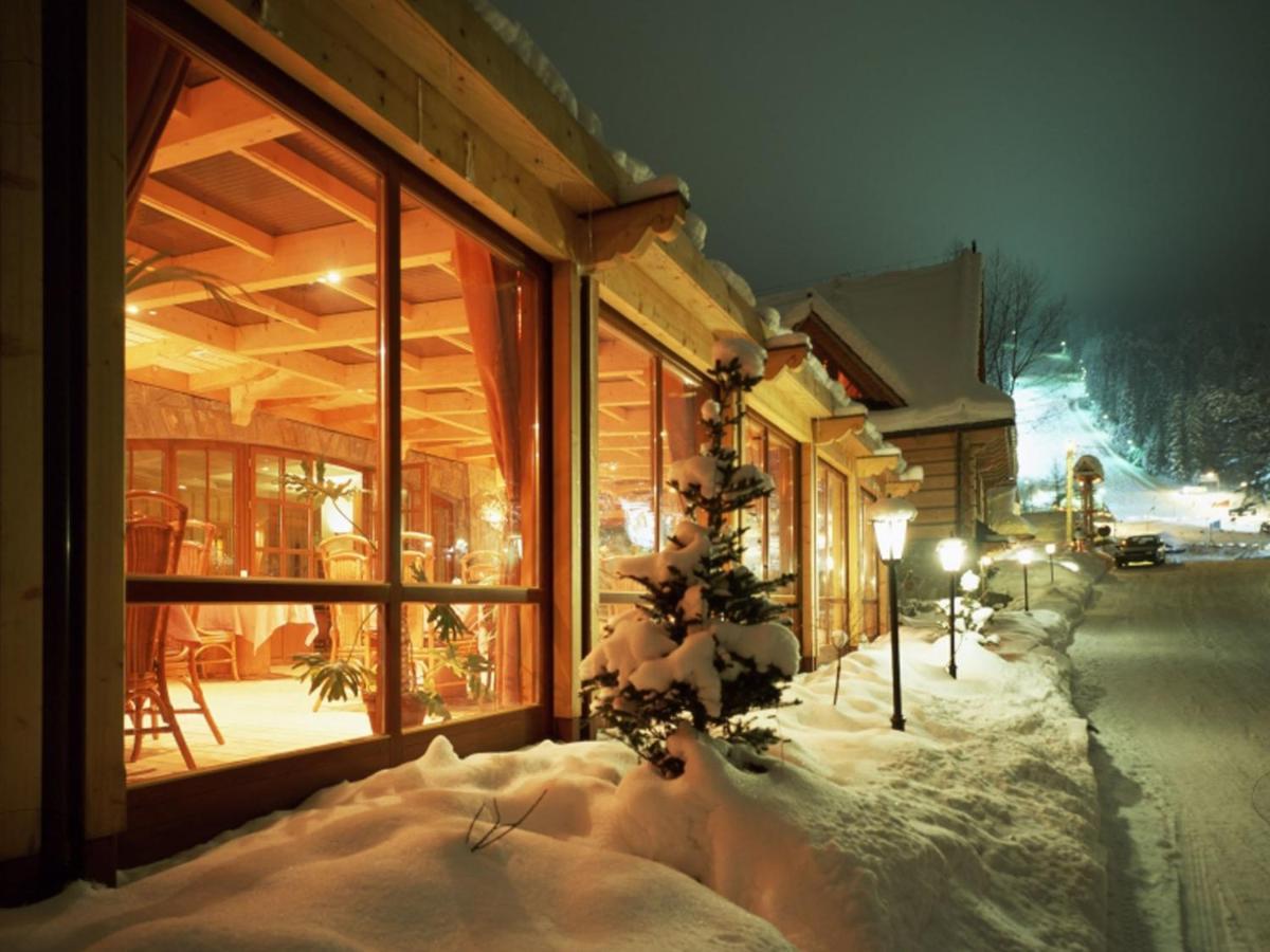 Hotel Nosalowy Dwor Закопане Екстер'єр фото