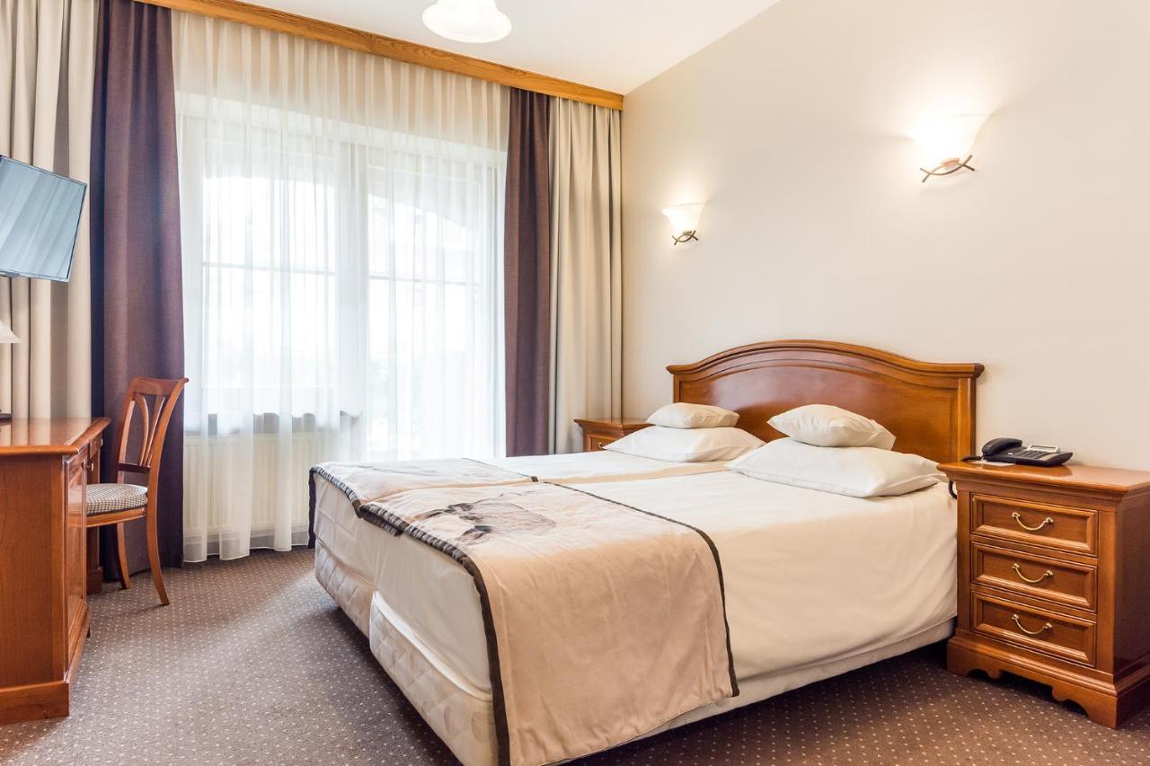 Hotel Nosalowy Dwor Закопане Екстер'єр фото